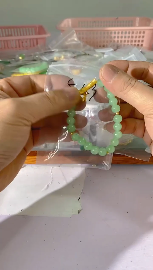 【闪购商品】水晶颈饰银S925镶嵌543红宝，蓝宝，多样性发一件赠链