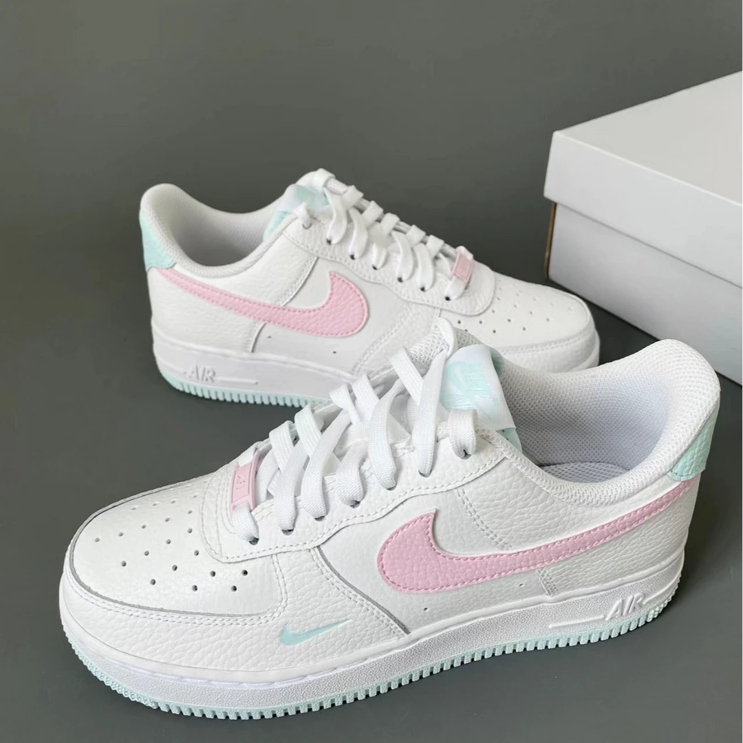 NIKE耐克 Air Force 1 女款低帮空军一号白粉色休闲板鞋官方正品