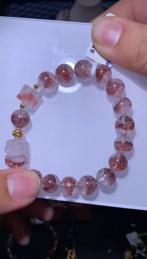 未镶嵌珠宝半成品水晶蓝*?金草莓貔貅方糖圆珠手串