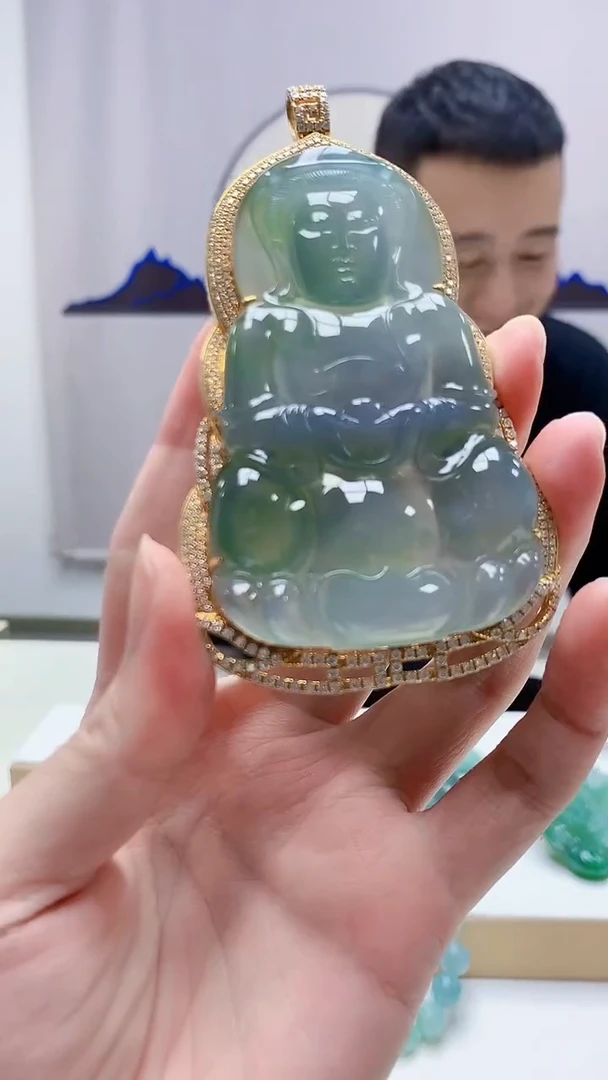 未镶嵌定制翡翠心***?4898zm-毛货挂件