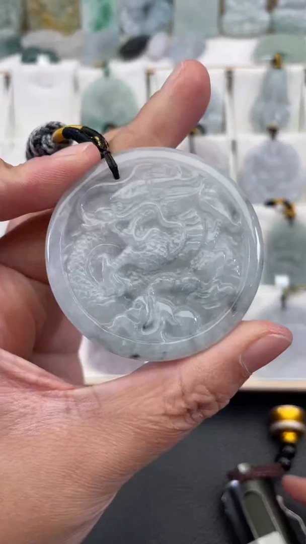 颈饰未镶嵌翡翠天然缅甸翡翠A货413