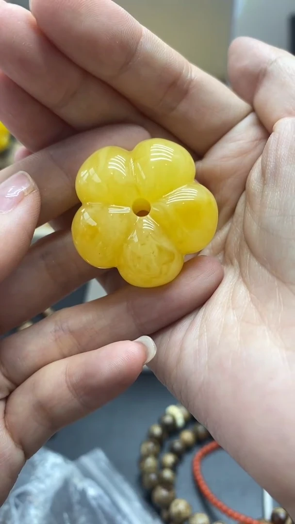 琥珀未镶嵌珠宝奇石1665