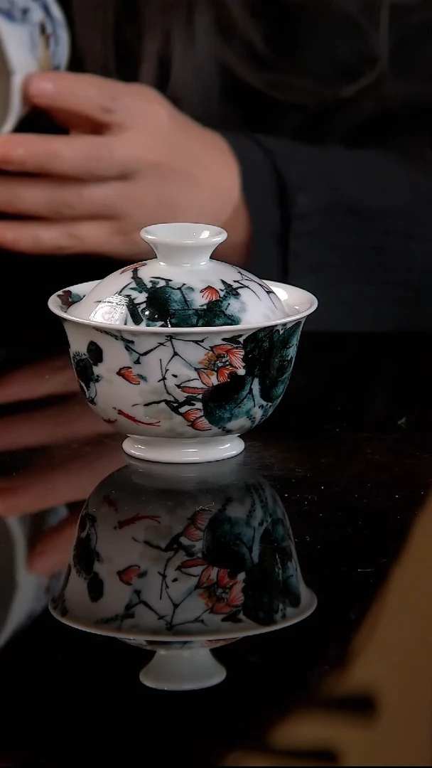 李华手绘釉中五彩和为贵盖碗