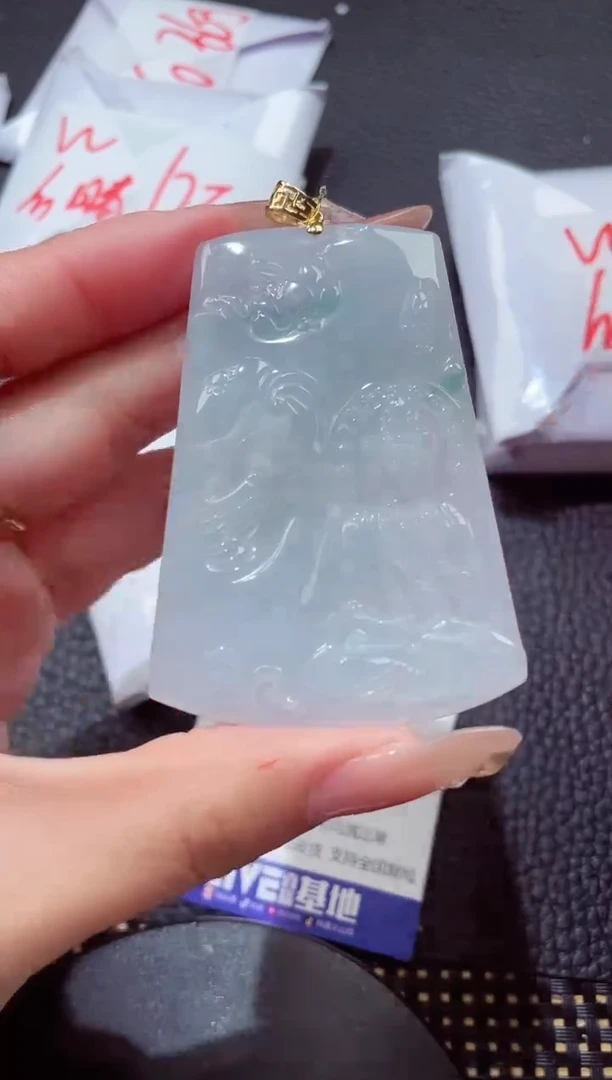 颈饰18K金镶嵌翡翠534