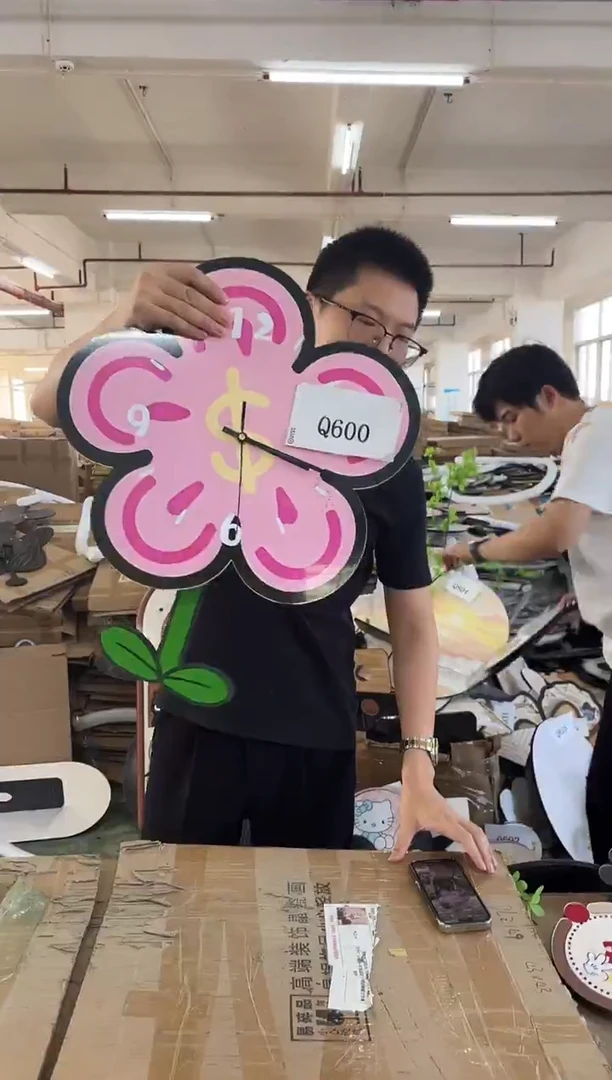 横款孤品果果微瑕闪购Q600