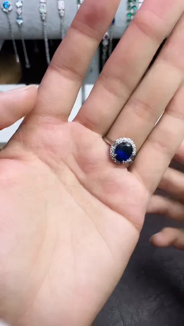 合金合成钻石蓝宝戒指