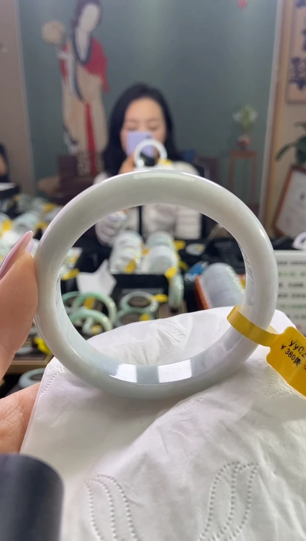 未镶嵌手镯翡翠有***柔62.5圈口t