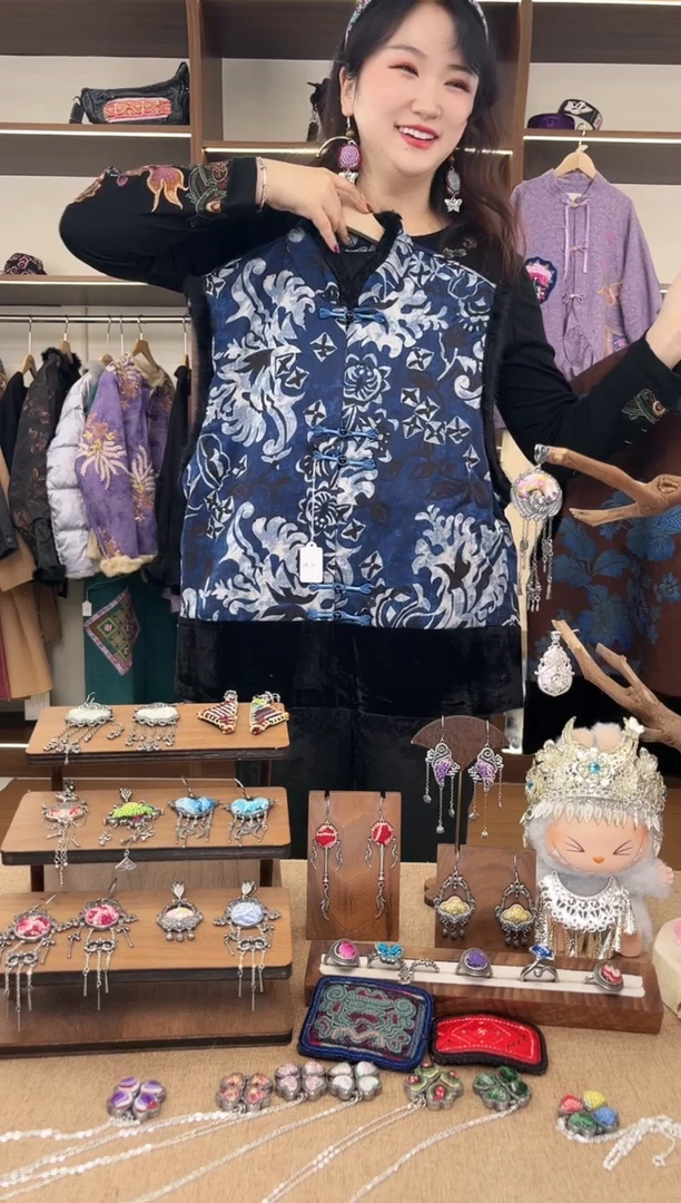 织绣A39黔东南苗族刺绣