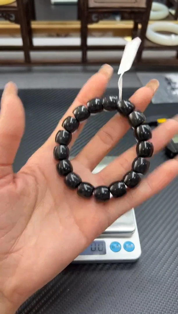 未镶嵌手串和田玉若羌微色差卡12