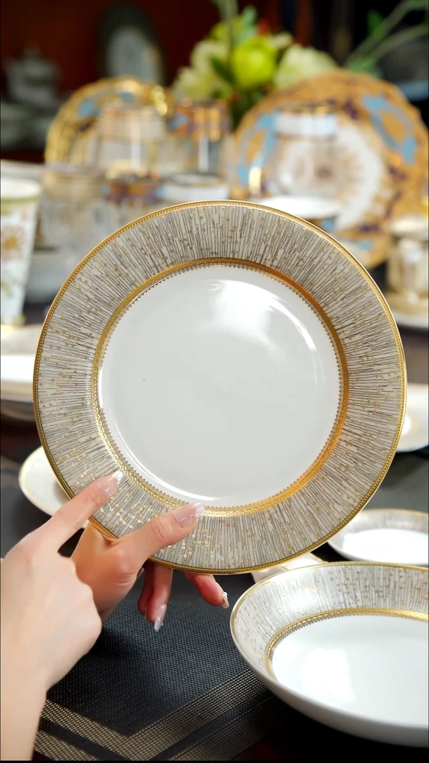 瓷片9英寸平盘  1个