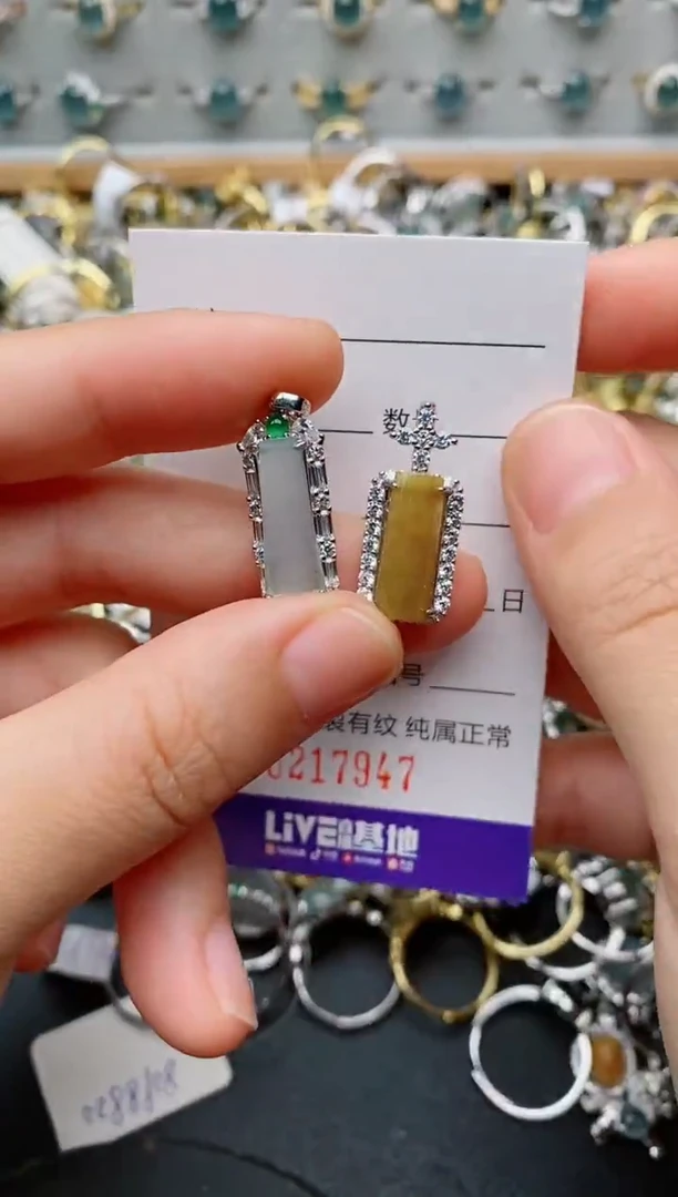 银S925镶嵌戒指翡翠.