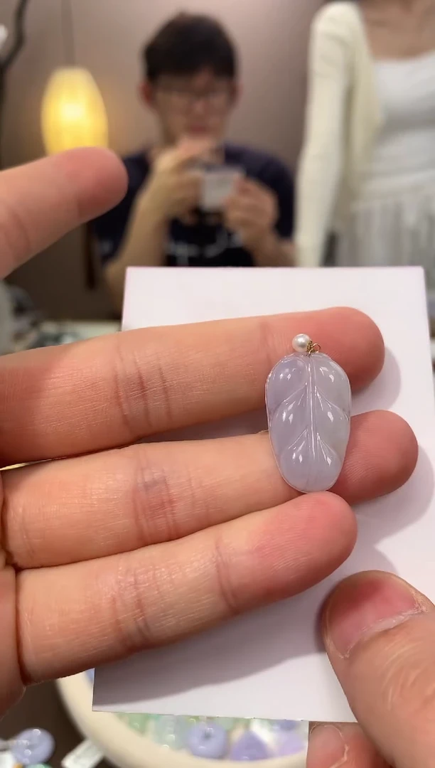 翡翠18K金镶嵌颈饰天然缅甸a货翡翠