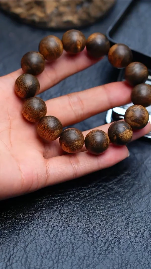 手串沉香柬埔寨菩萨棋沉水1.6单圈