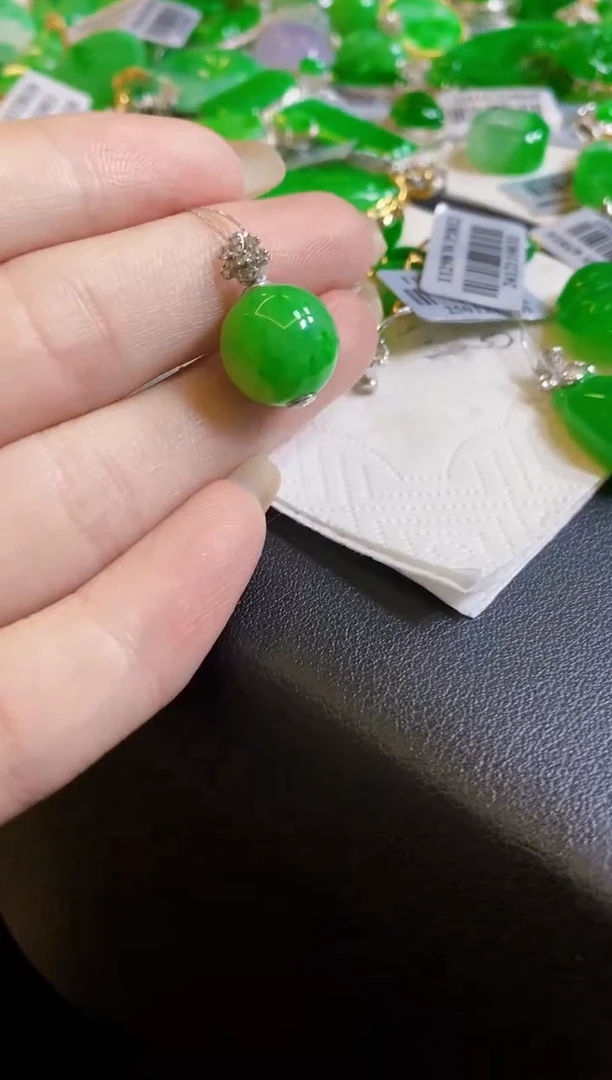 【闪购商品】定制翡翠18K金镶嵌珠子