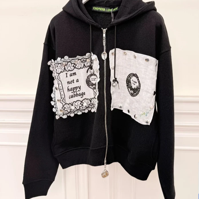 CHOPOVA LOWENA设计师品牌黑色拼方巾拉链连帽卫衣 25SS 早春穿搭