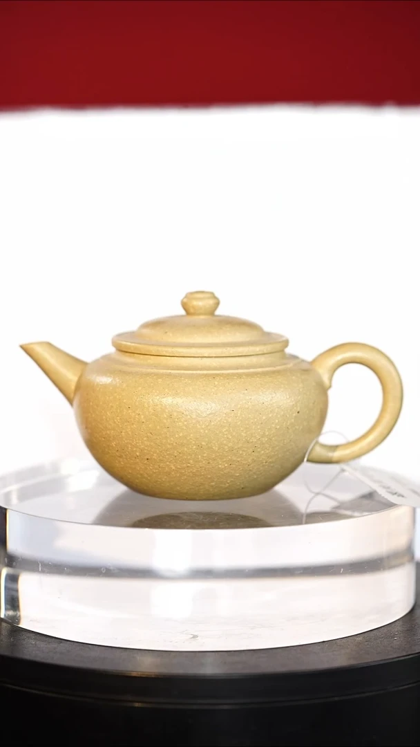 段泥水平紫砂壶180cc