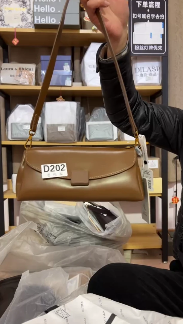 小牛剖层皮革老张家女包202