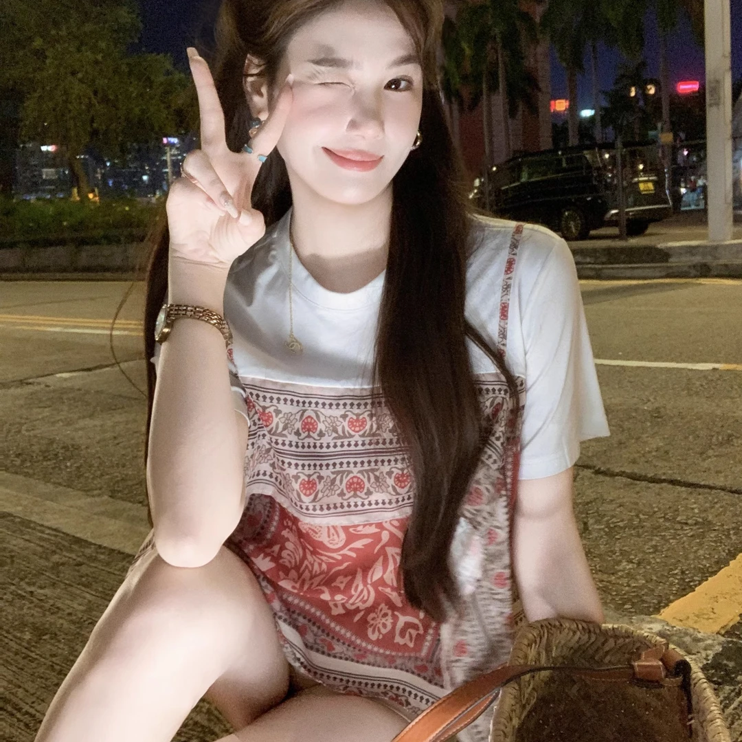 鱼兔子的兔子小众假两件短袖女新款休闲风上衣显瘦t恤百搭短裤