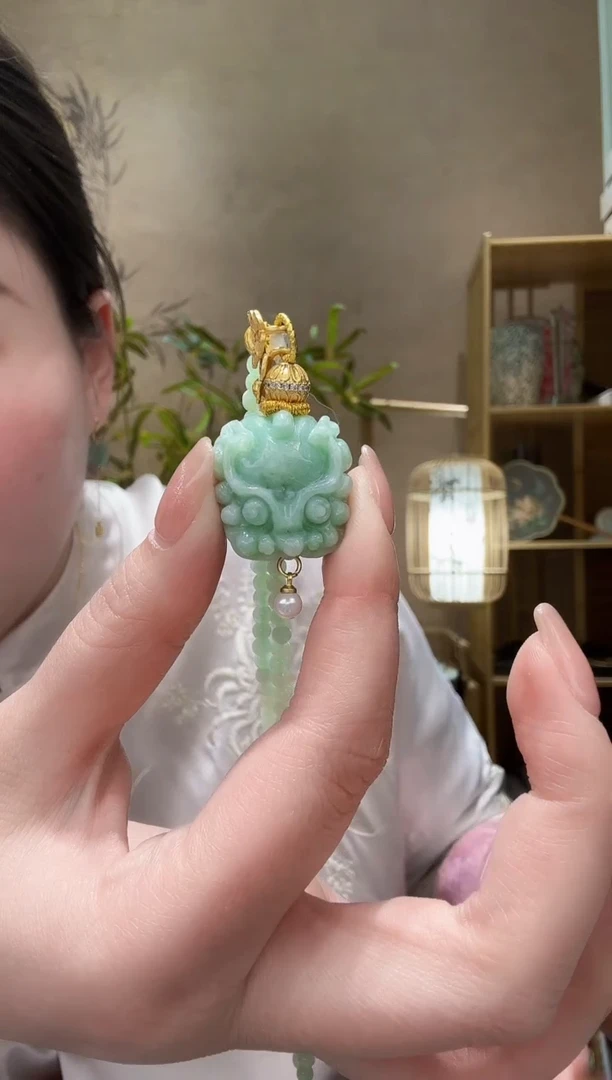 【闪购商品】翡翠颈饰未镶嵌吊坠