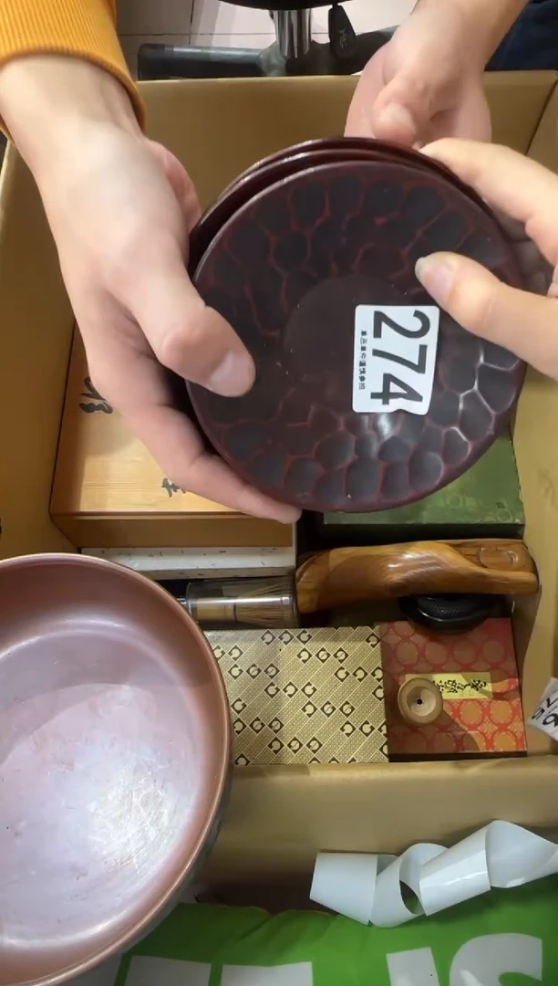 达****问274...中古產品謹慎參拍