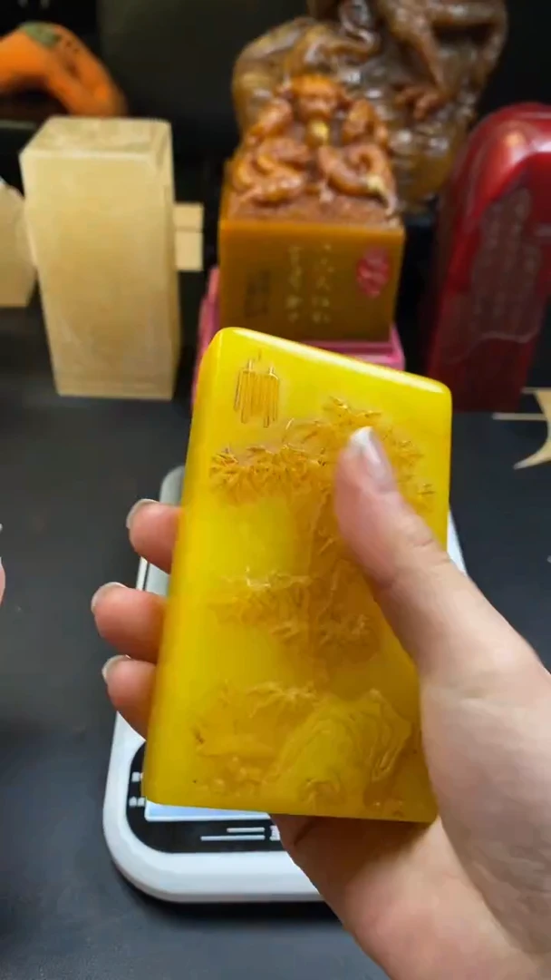 【闪购商品】寿山石印石鸡油黄竹牌