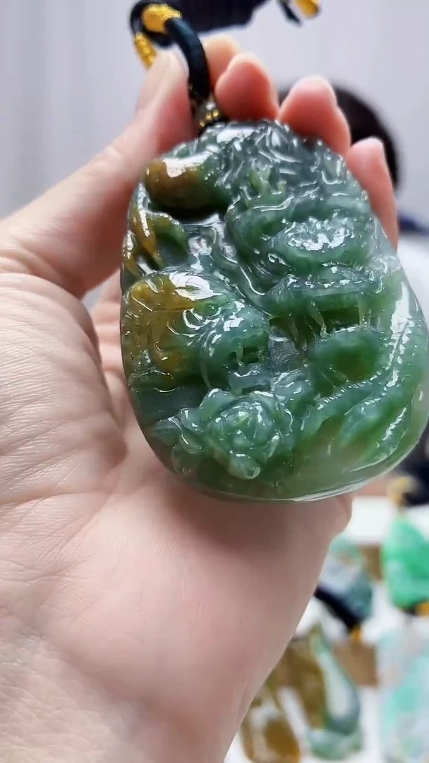 未镶嵌定制翡翠5060zm-毛货挂件龙牌30