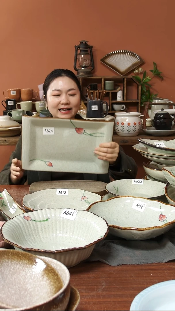 陶瓷A624陶瓷荷花长方形盘33*22*3可能微瑕