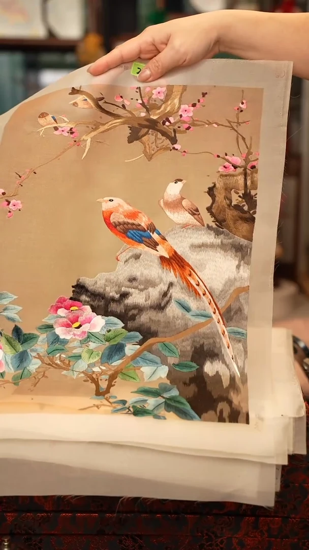 扇子苏绣绣片 30乘40