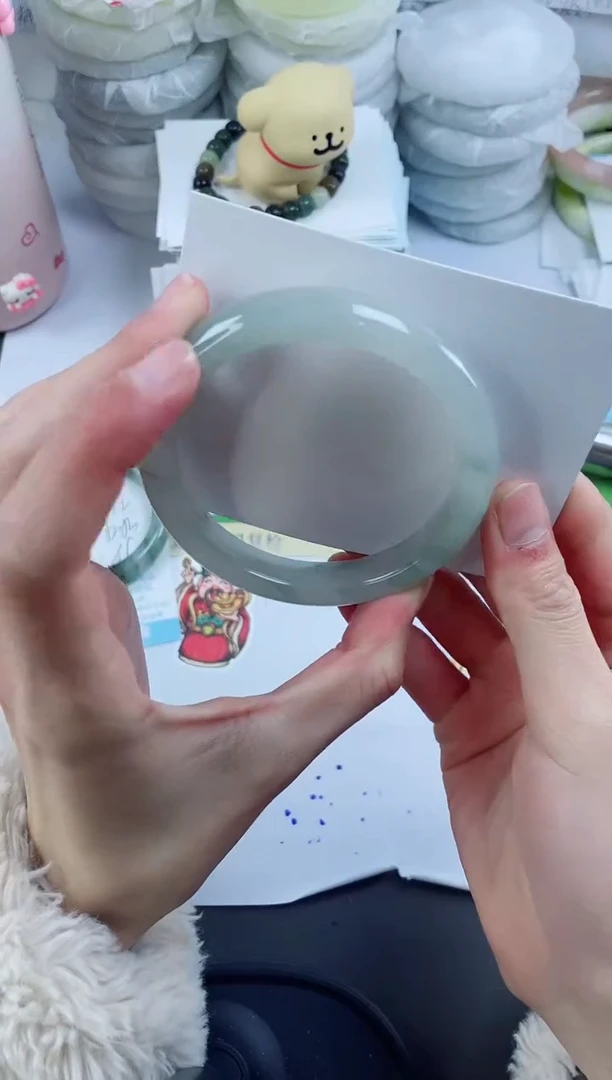 【闪购商品】石英质玉手镯未镶嵌125-60.7