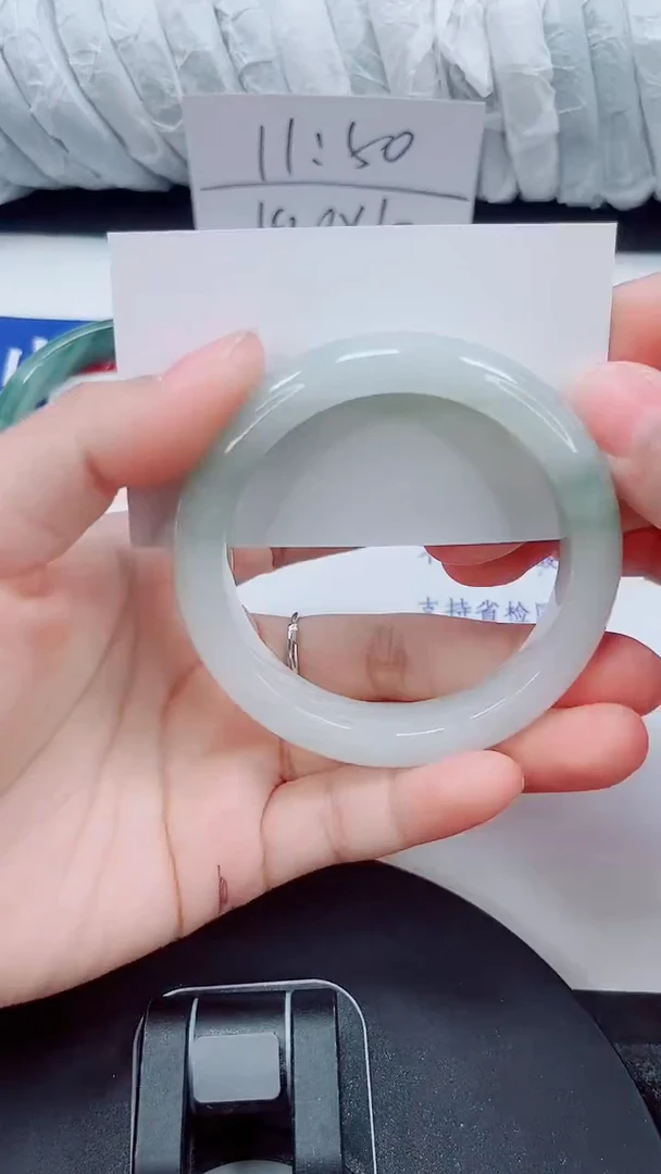 未镶嵌手镯石英质玉285-53/54