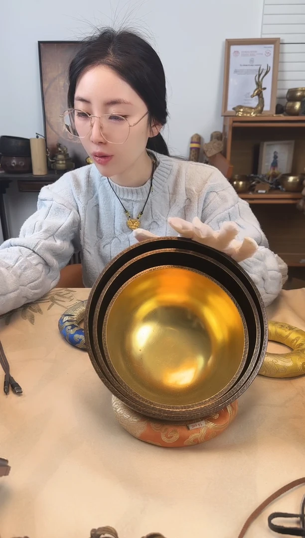 紫金颂钵三脉轮-