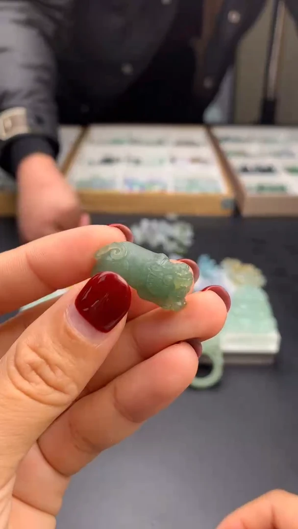 【闪购商品】定制翡翠未镶嵌