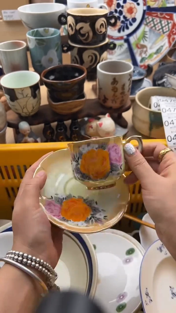 L***a471默认微瑕，满20元包邮1