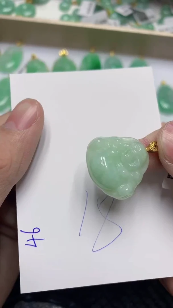 颈饰未镶嵌翡翠缅甸A货翡翠