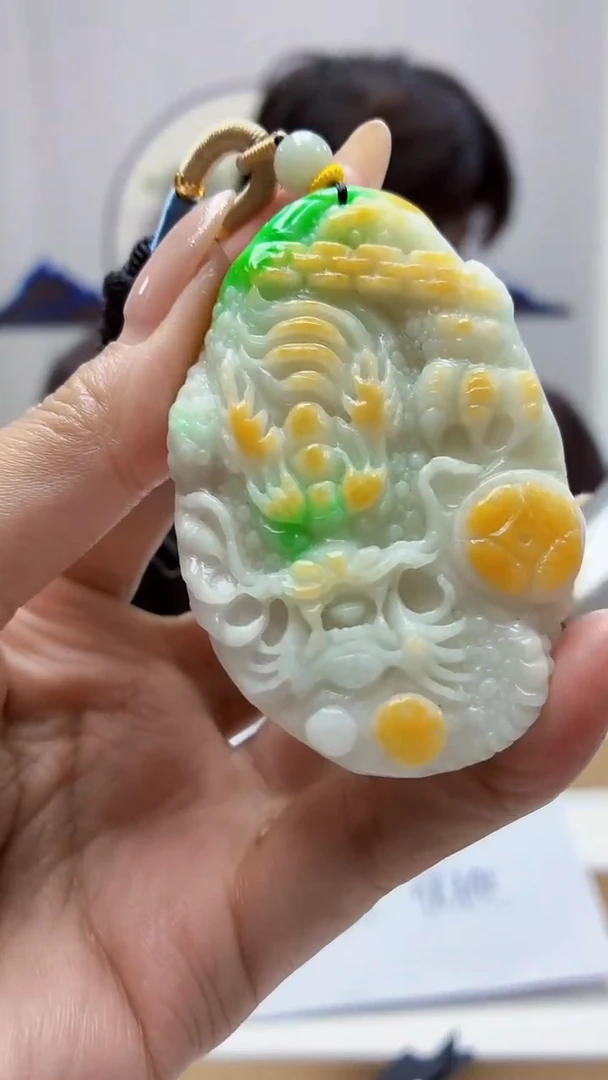 未镶嵌定制翡翠5145MM-毛货挂件27