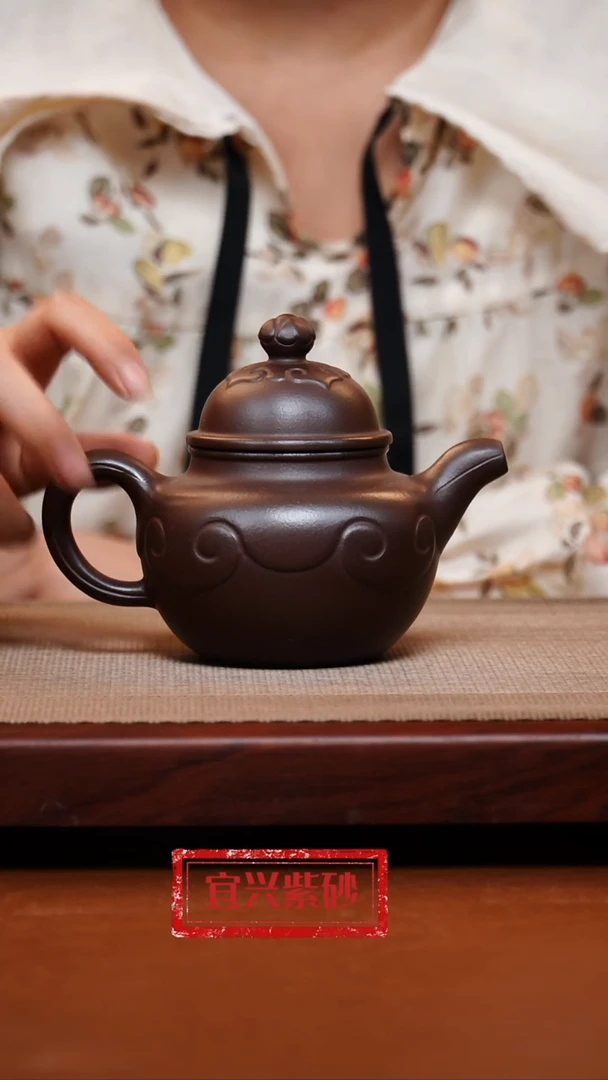 茶壶紫砂宜兴紫砂石红300cc左右  30号