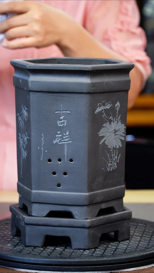 紫砂花盆紫砂花盆