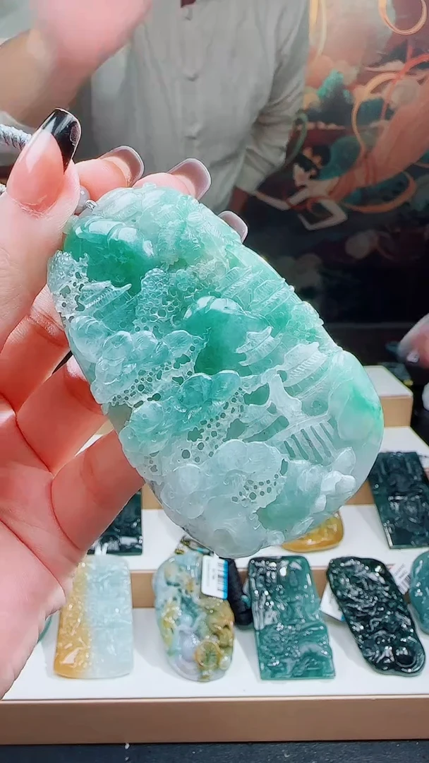 颈饰未镶嵌翡翠翡翠