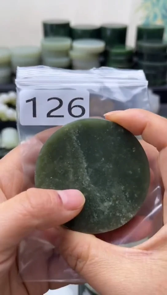 未镶嵌和田玉珠宝半成品镯芯