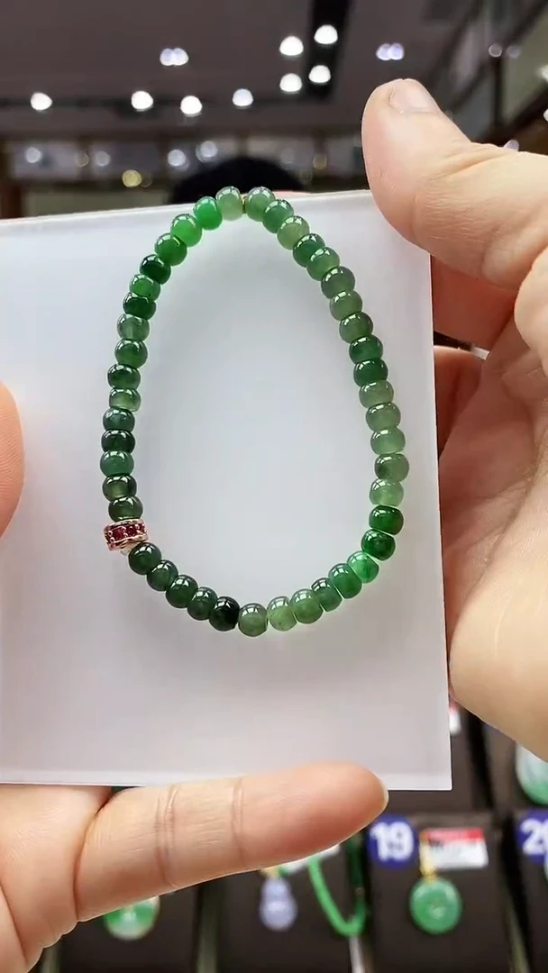 未镶嵌手串翡翠手串