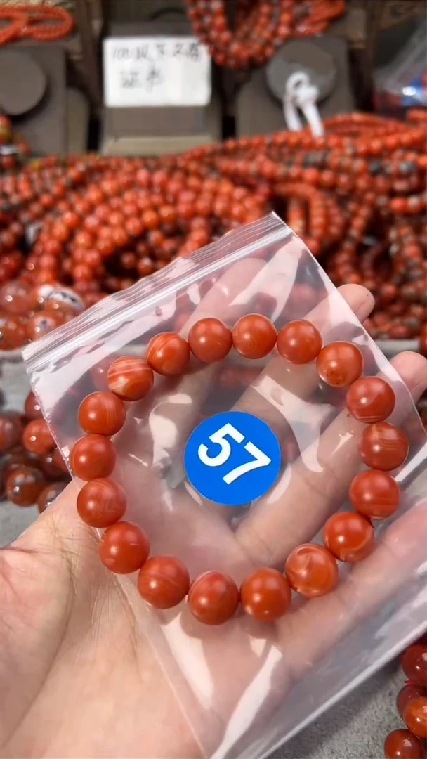 南红玛瑙手串未镶嵌11+