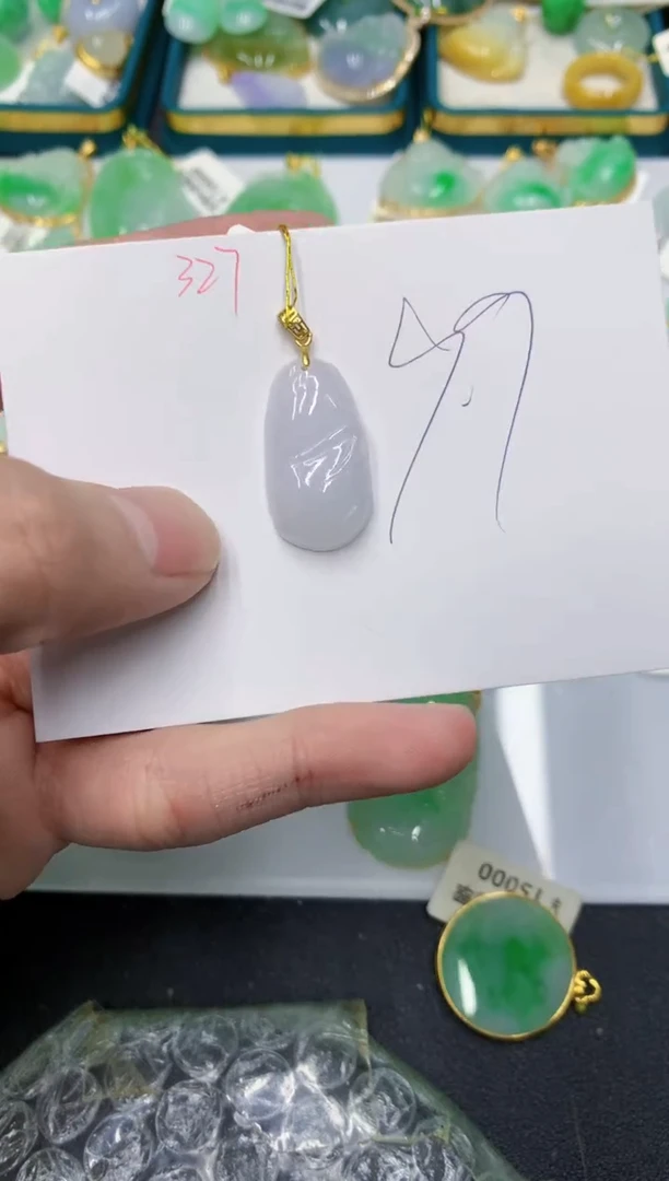 颈饰未镶嵌翡翠111111