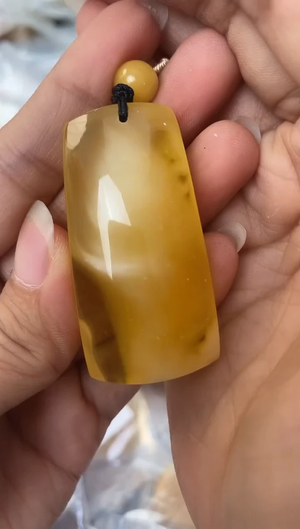 未镶嵌琥珀裸石天然琥珀蜜蜡