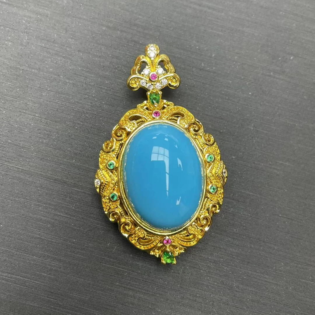 精选云盖寺高瓷高玉化睡美人蓝松镶嵌蛋面玛瑙吊坠多样性发其一