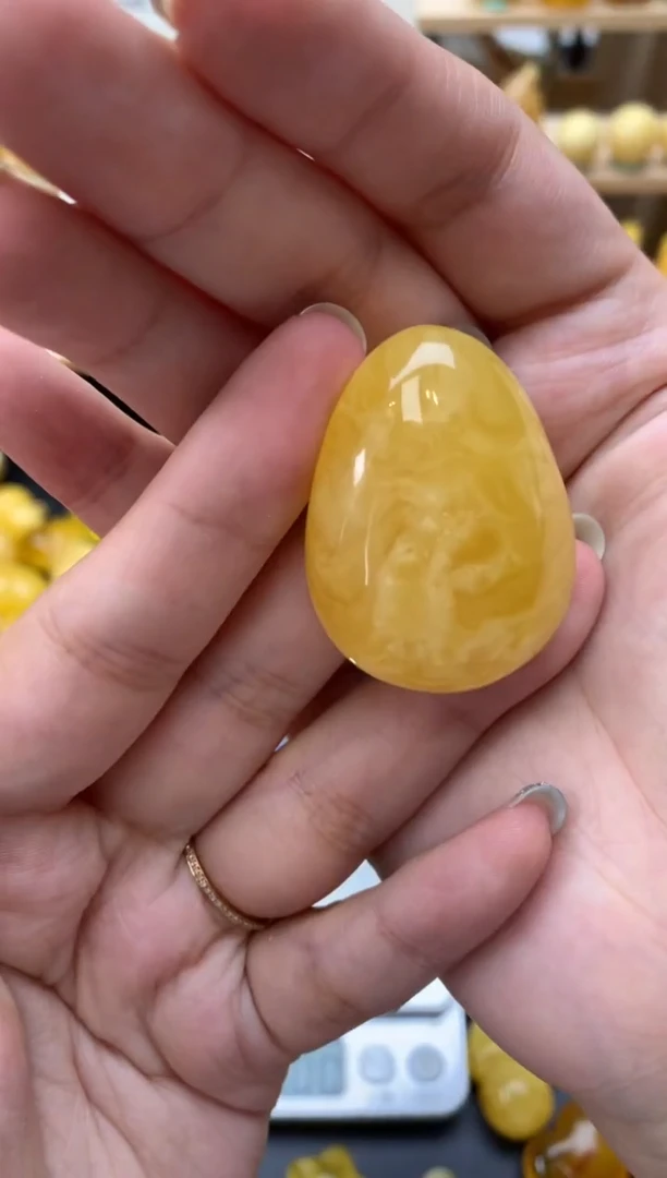 琥珀未镶嵌珠宝奇石133琥珀蜜蜡微瑕皮纹
