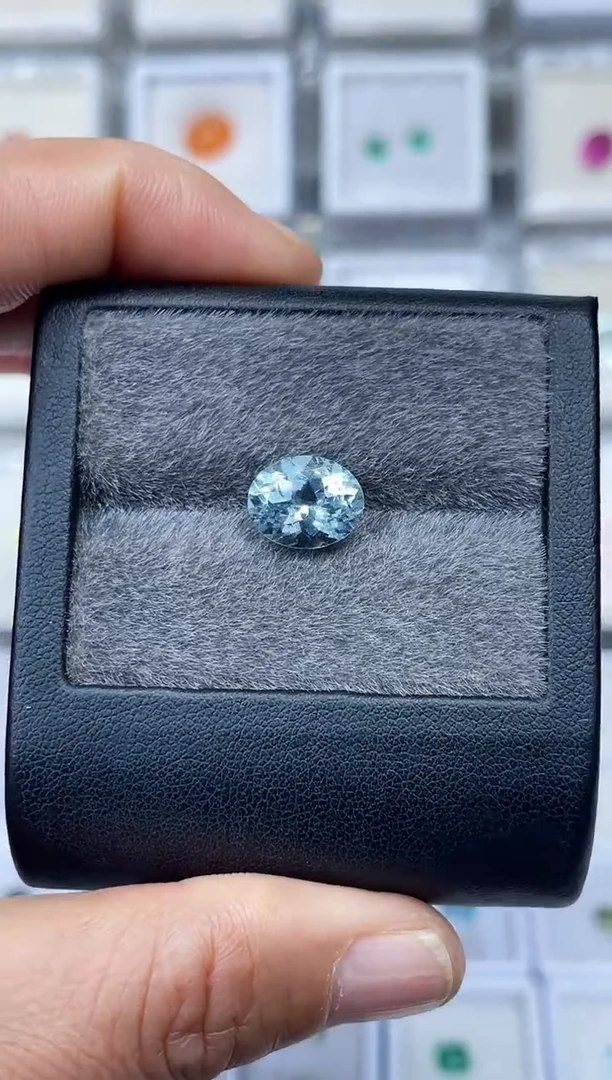 未镶嵌笔搁海蓝宝石裸石