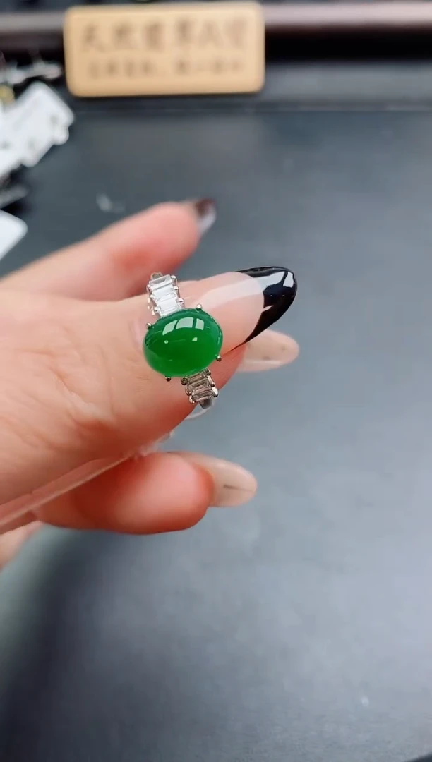 银S925镶嵌戒指翡翠1