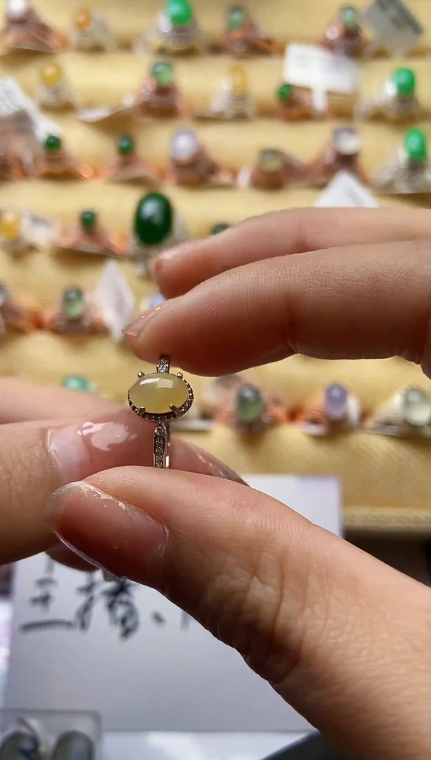 【闪购商品】翡翠戒指银S925镶嵌0000