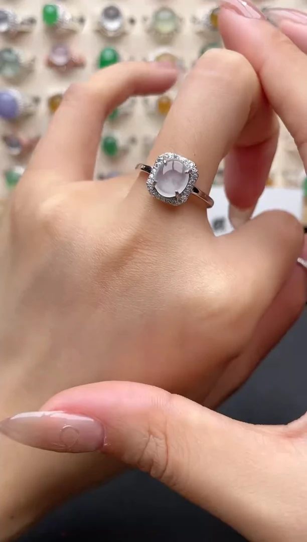 【闪购商品】翡翠戒指银S925镶嵌一物一证一礼盒