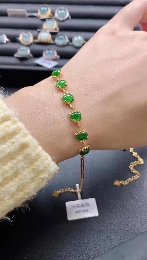 【闪购商品】翡翠戒指银S925镶嵌1111-